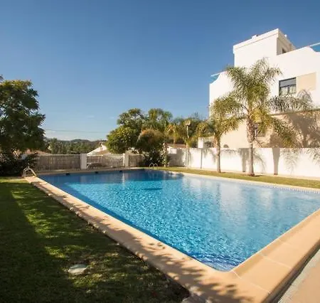 Apartment 2bedroom-beach1 Min.walk+swimmingpool+wifi Javea